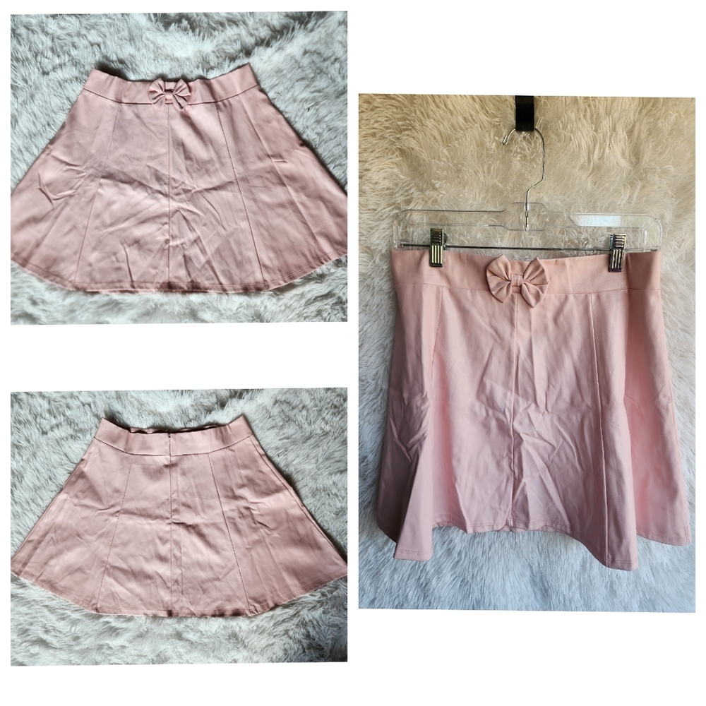 DeMiLoon Pleated Pink Pleather Skirt - Medium - Well-Loved